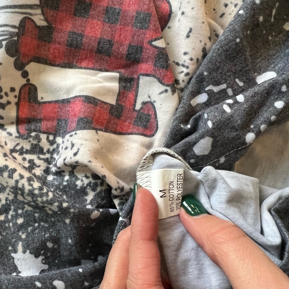 Christmas Sweater - Picture 5 of 5